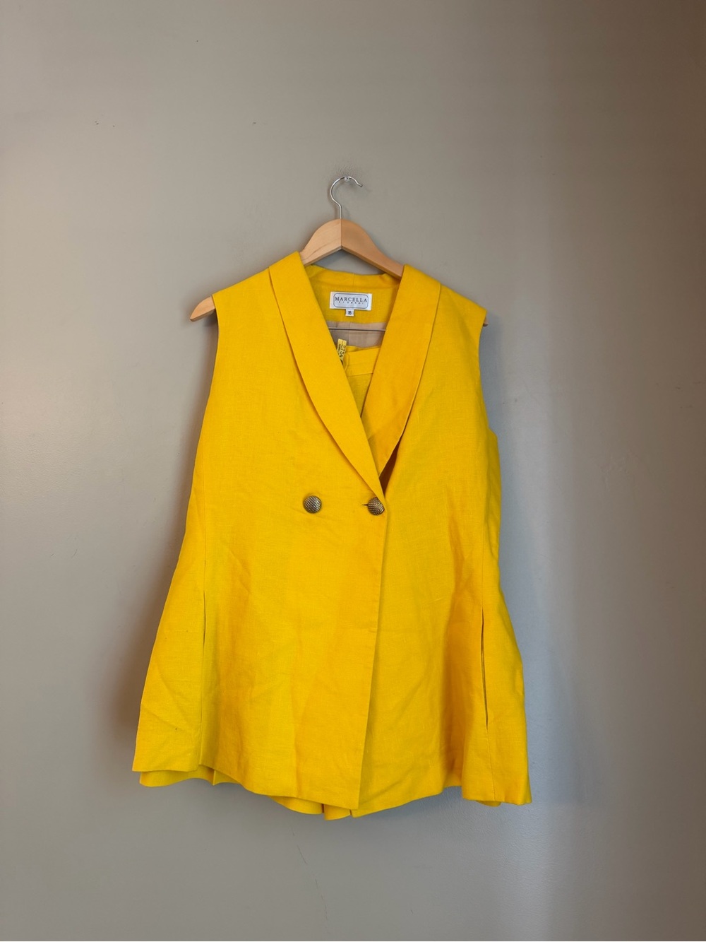 Vtg Marcella Linen Pant Suit Sleeveless Shorts Double Breasted Yellow 80’s 90’s